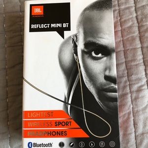 JBL reflect mini Bluetooth headphones